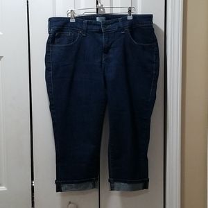 Levi's denim capri's